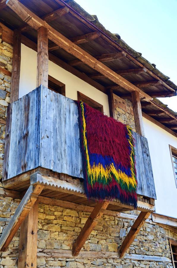 Kalinia Guesthouse B&B Kovačevica Esterno foto