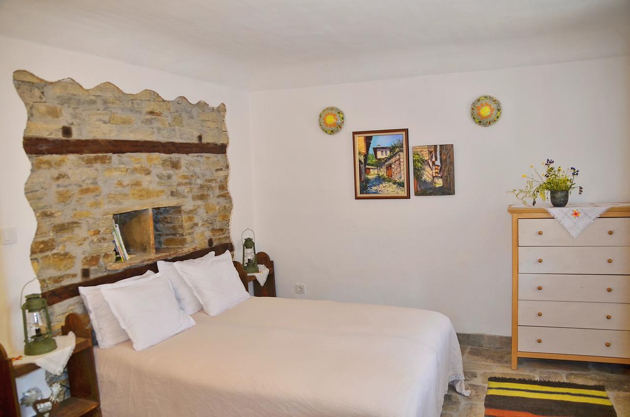 Kalinia Guesthouse B&B Kovačevica Esterno foto